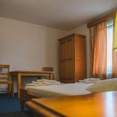 Hotel Maier 胡内多阿拉 外观 照片